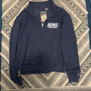 UNE quarter zip